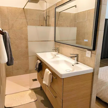 Charme Ancien & Confort Moderne Apartamento